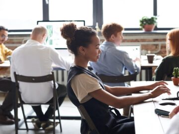 pexels-fauxels-3184358